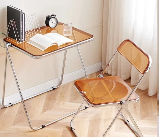 Foldable Table: A Versatile and Space-Saving Solution缩略图