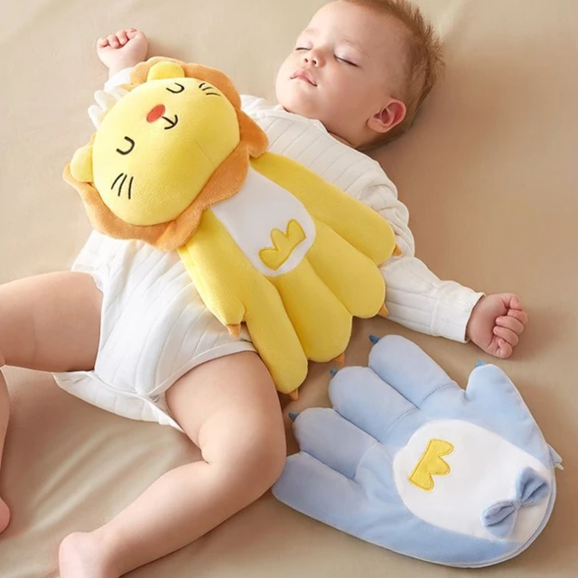 babies sleep with a pillow