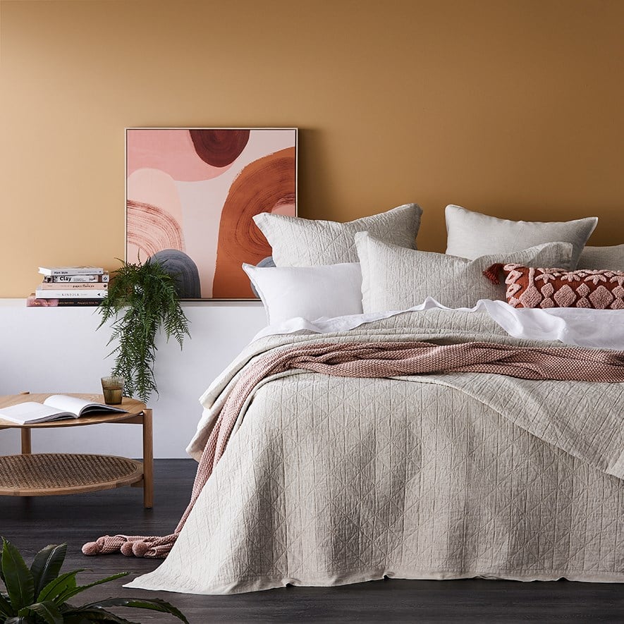 linen coverlet