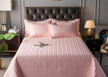 queen coverlet