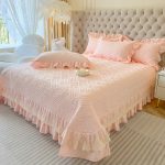 bed coverlet