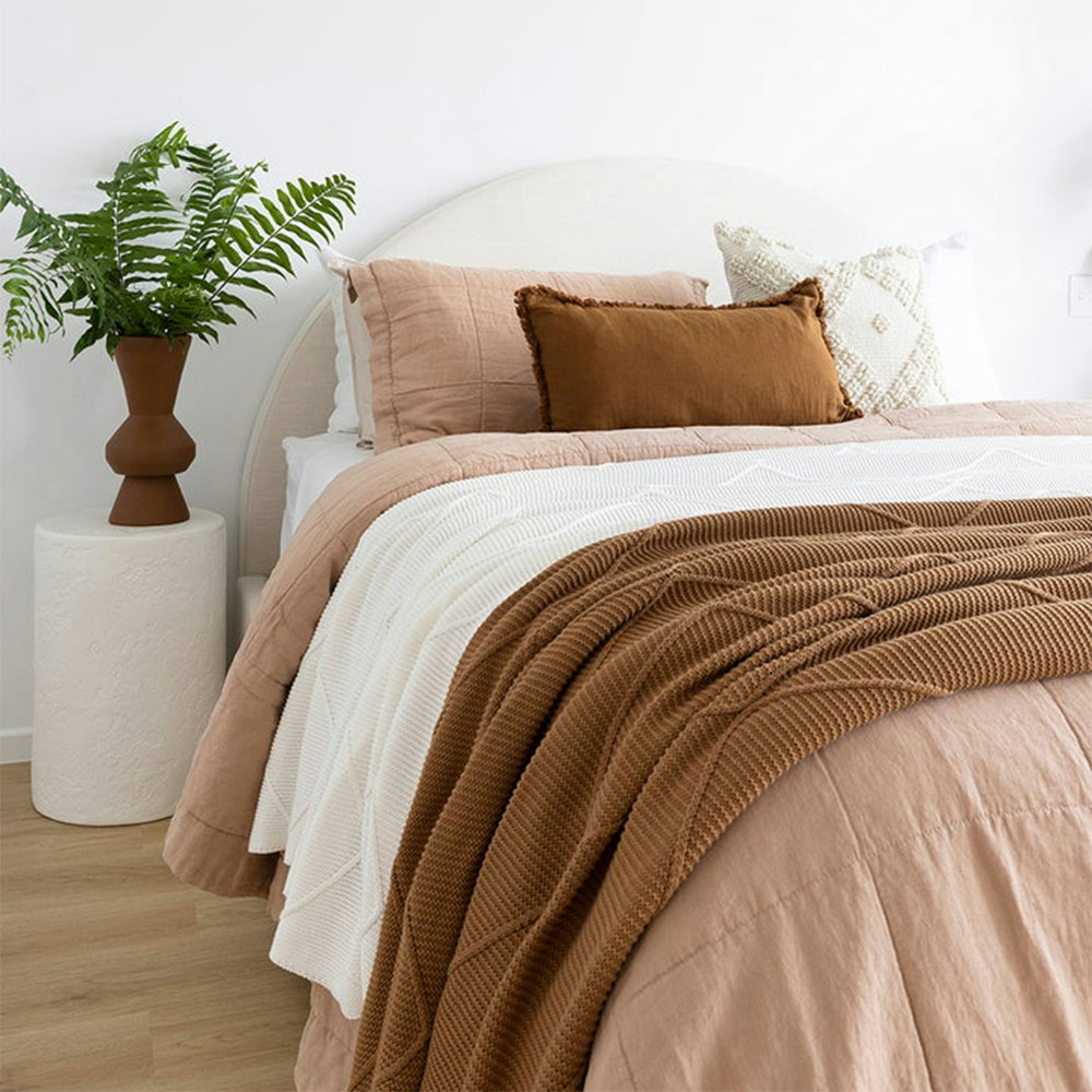 linen coverlet