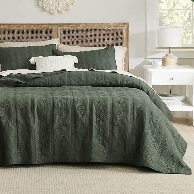 green coverlet