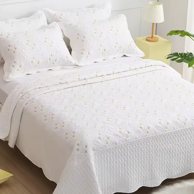 white matelasse coverlet